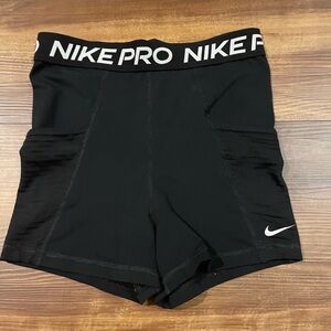 Black Nike Pros